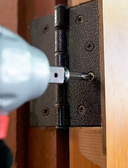 Professional Door Hinge Replacement Miami Gardens, FL
